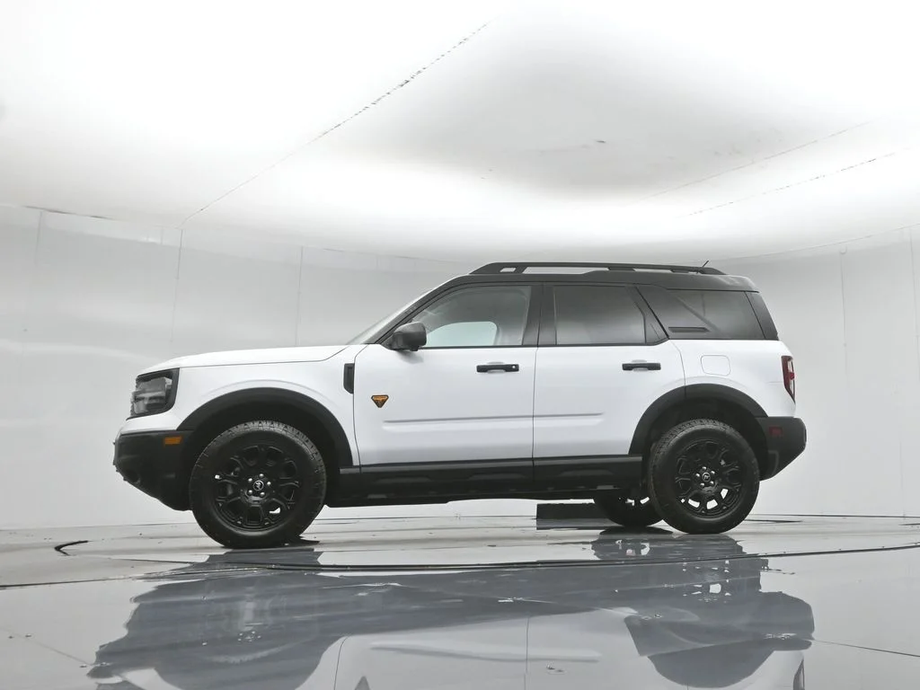 Certified Used 2025 White Ford Badlands image 54