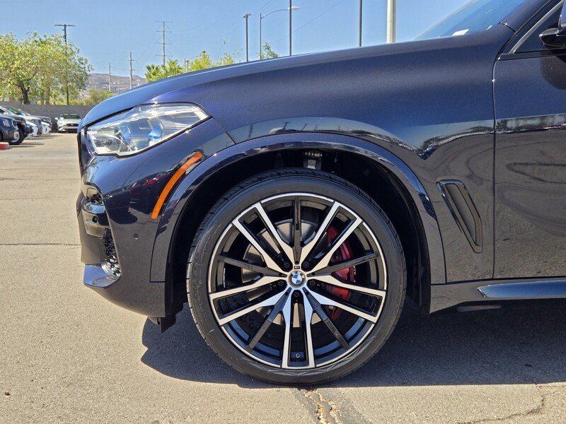 Used 2022 Carbon Black Metallic BMW SDRIVE40I SPORTS ACTIVITY VEHICLE image 9
