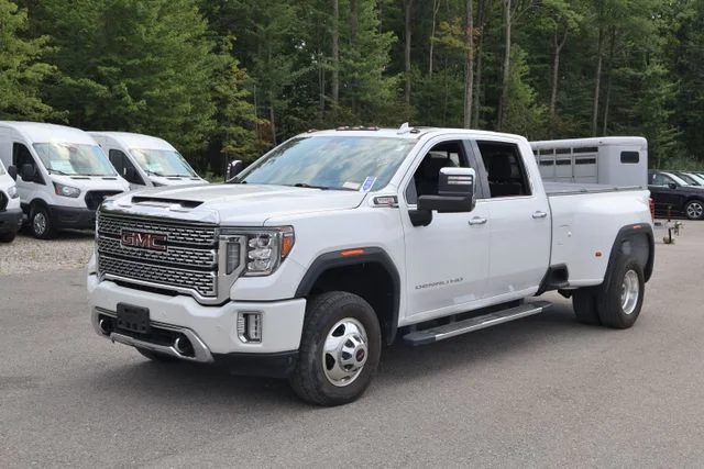 Used 2020 White GMC Denali image 3