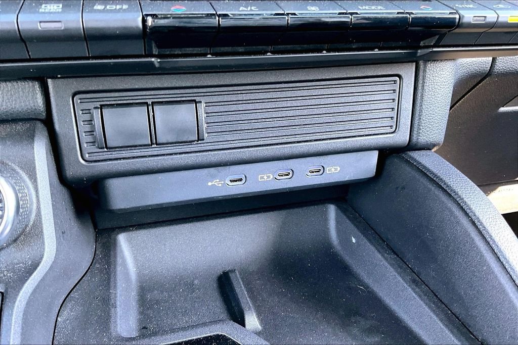 Used 2024 Ice Toyota 1958 image 23