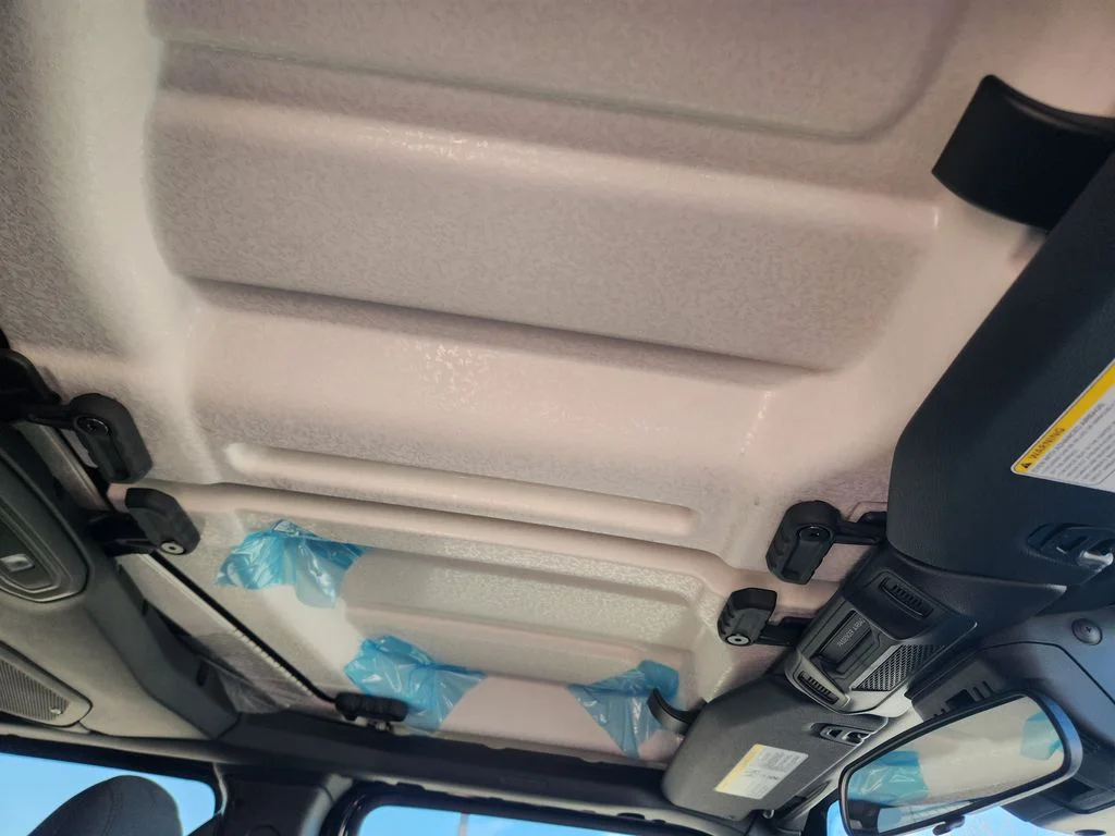 New 2026 Black Clearcoat Jeep Sport RHD image 18
