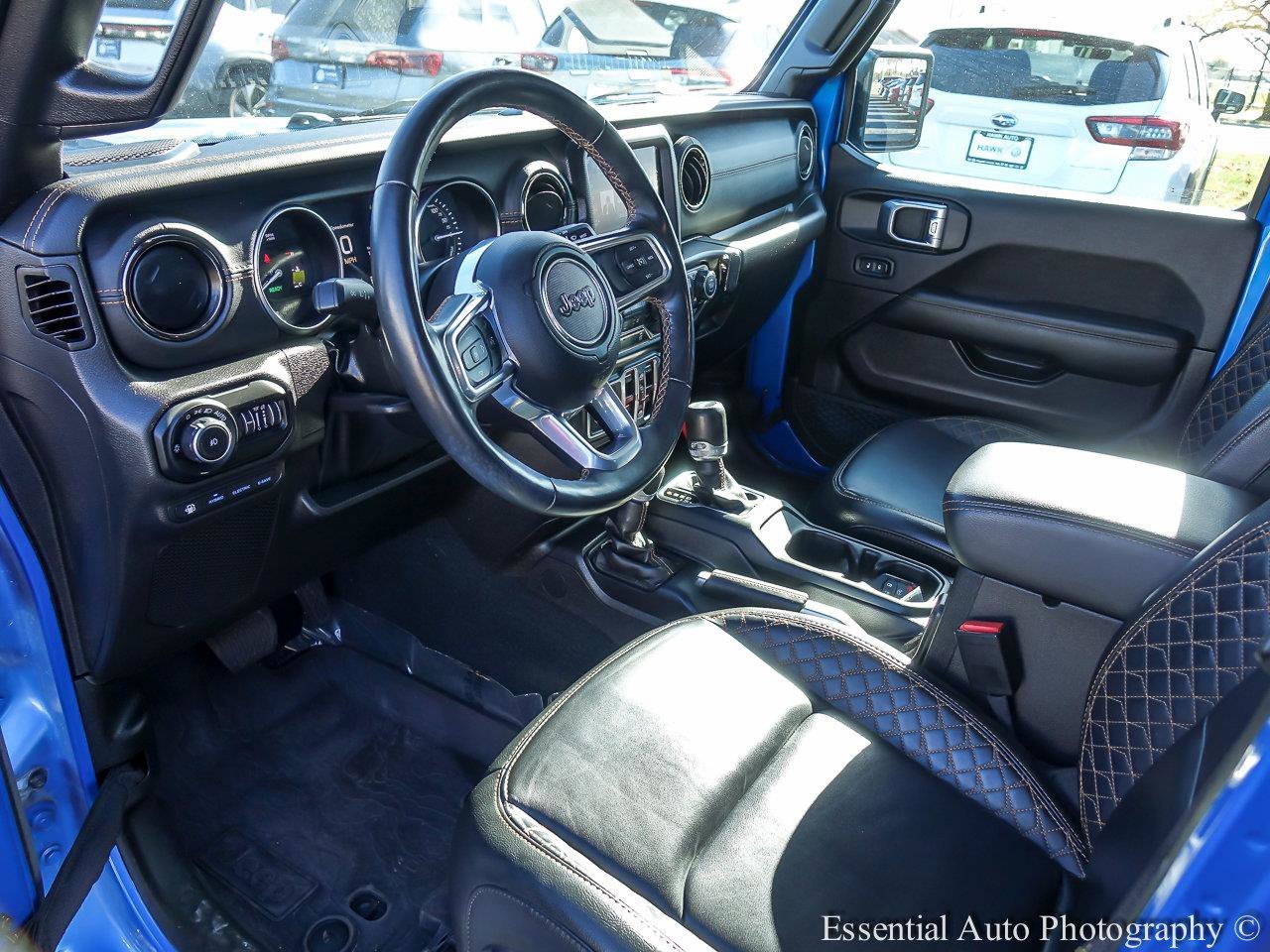 Used 2022 Hydro Blue Pearlcoat Jeep Unlimited Sahara High Altitude image 9