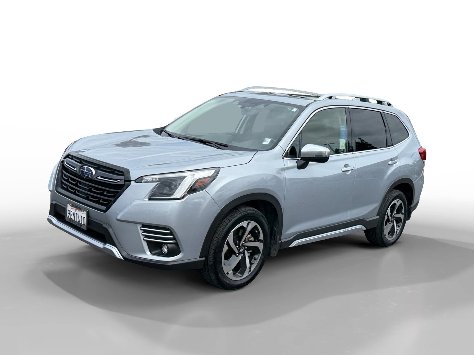 2022 Subaru Forester Touring's photo