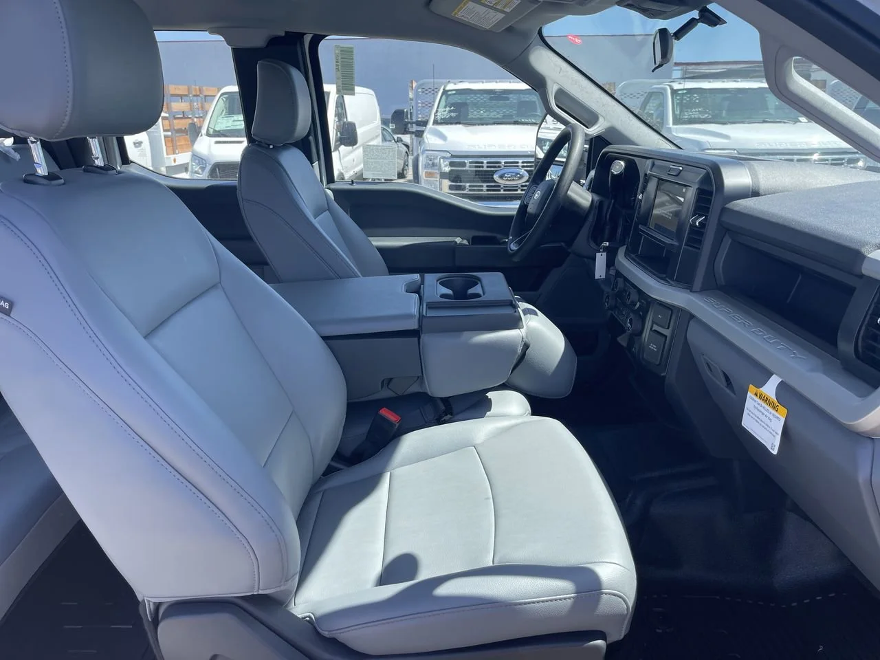 New 2026 Oxford White Ford  image 16