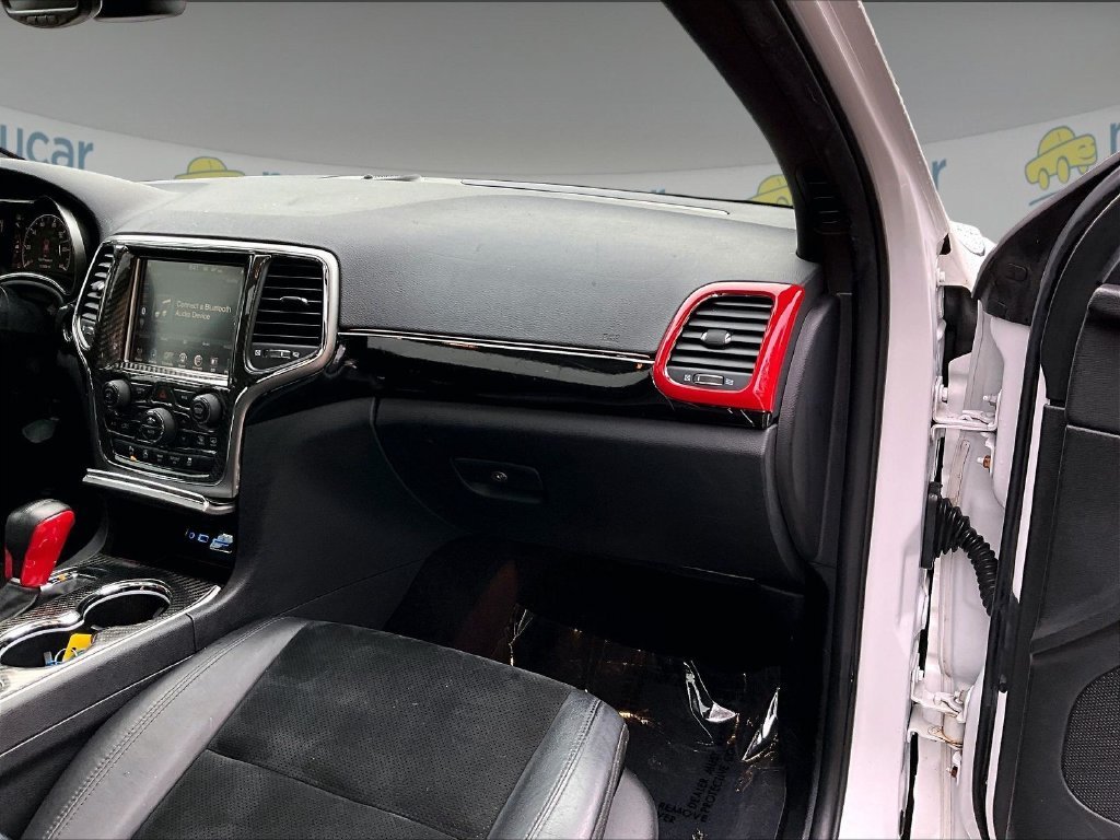 Used 2017 Bright White Clearcoat Jeep Altitude image 13
