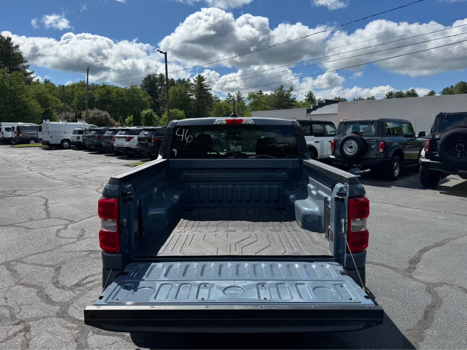 New 2026 Azure Gray Metallic Tri-Coat Ford XLT image 5