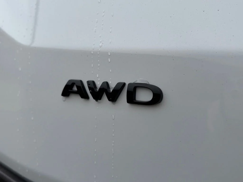 New 2026 Oxford White Ford Cargo Van image 13