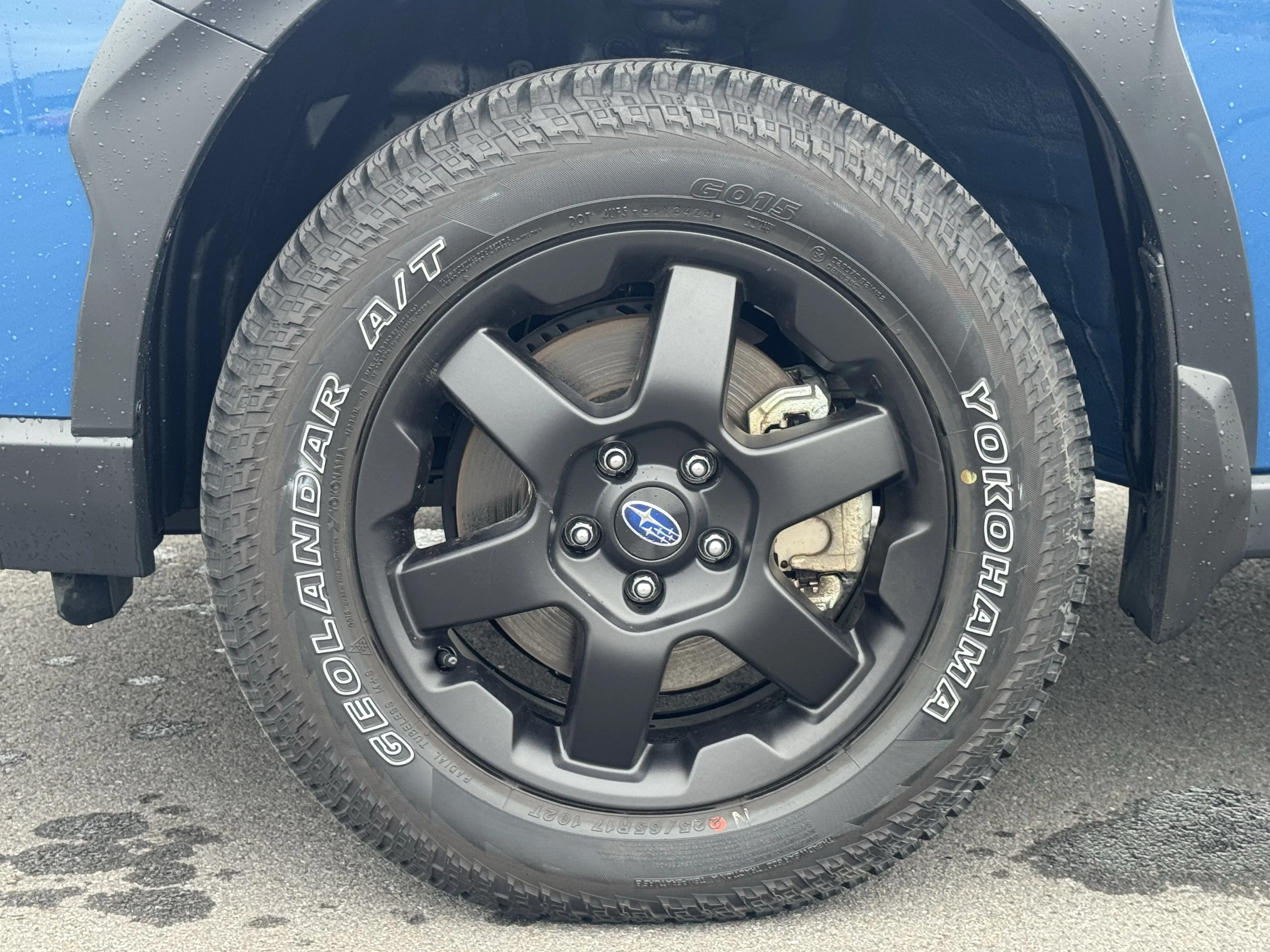 Used 2025 Geyser Blue Subaru Wilderness image 14