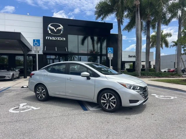 Used 2024 Silver Nissan 1.6 SV image 3