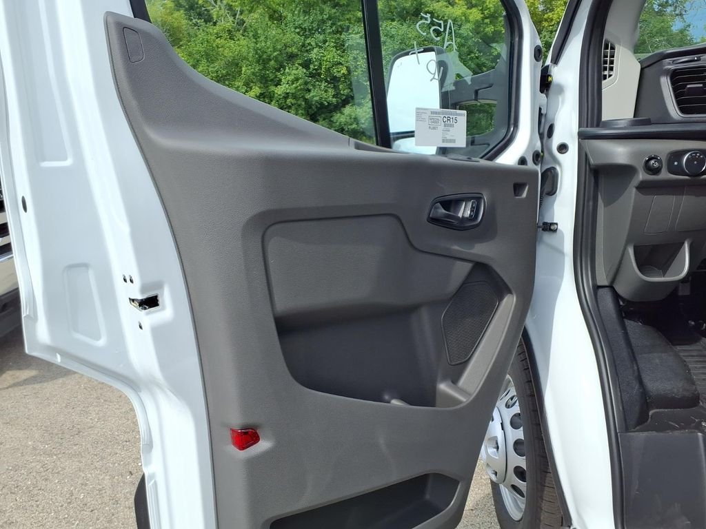 New 2027 Oxford White Ford Cargo Van image 11