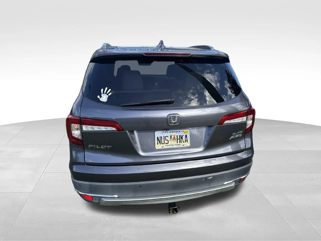 Used 2020 Gray Honda Elite image 6