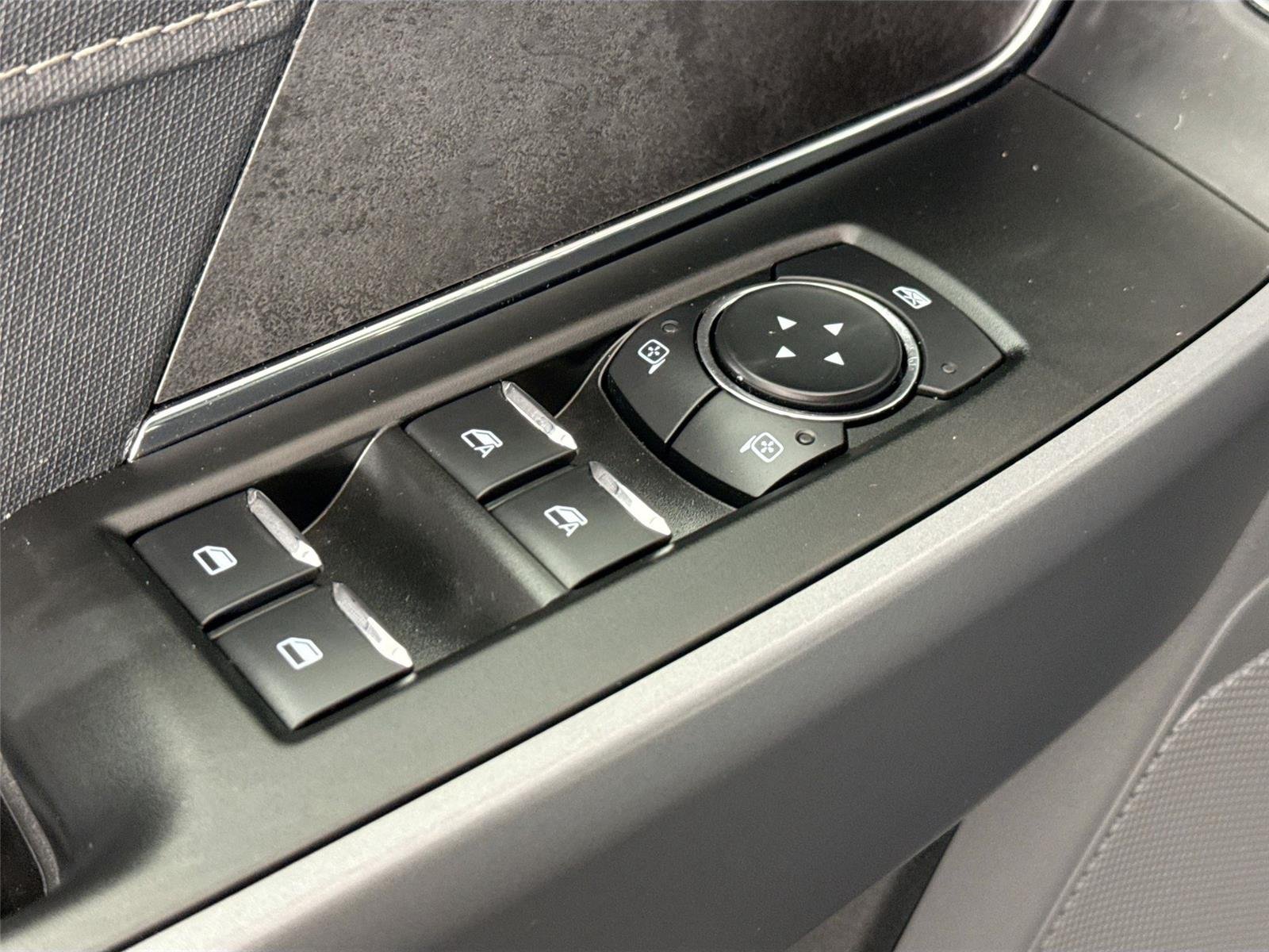 Used 2025 Carbonized Gray Ford XLT image 24