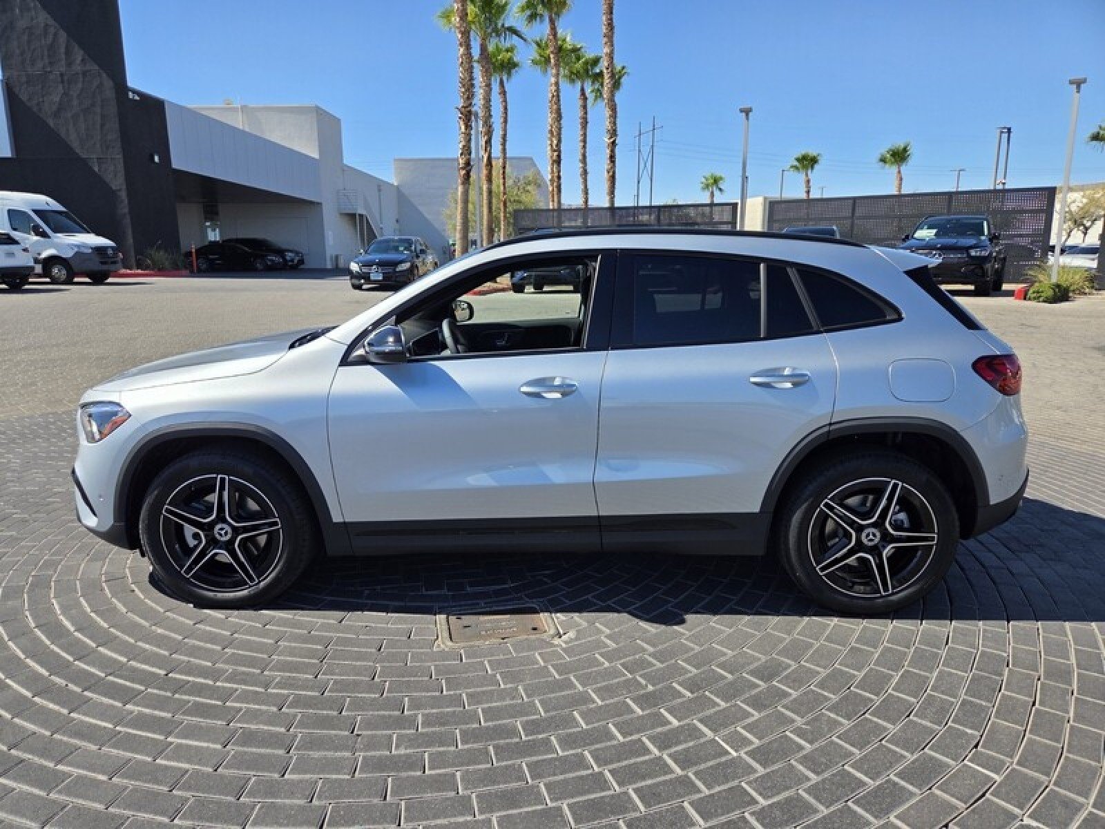 New 2026 Cirrus Silver Metallic Mercedes-Benz GLA 250 SUV image 2