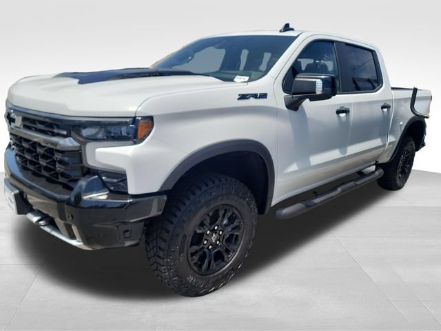 New 2026 Summit White Chevrolet ZR2 image 5