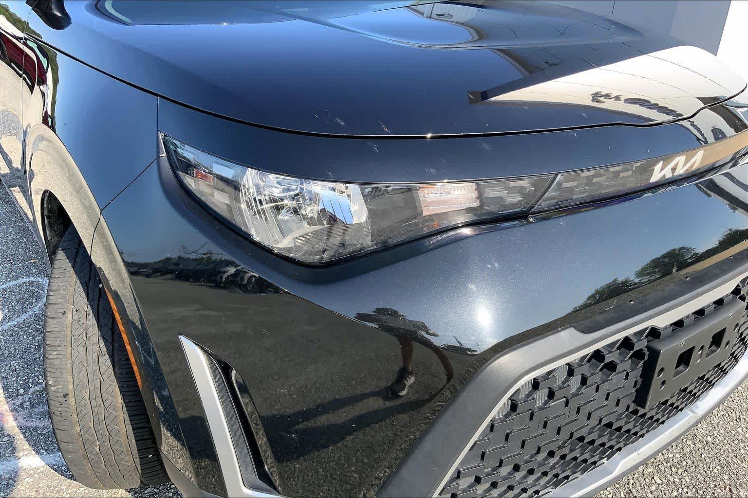 Used 2024 Fusion Black Kia LX image 25