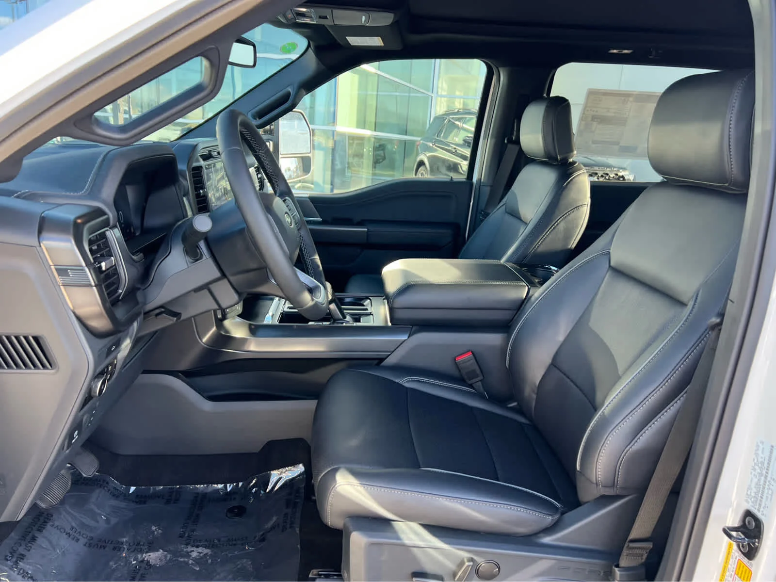 New 2026 Star White Metallic Tri-Coat Ford Lariat® image 24
