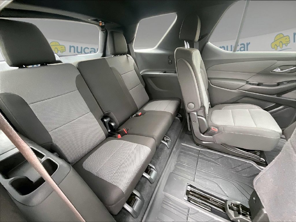 Used 2023 Gray Chevrolet LT image 17