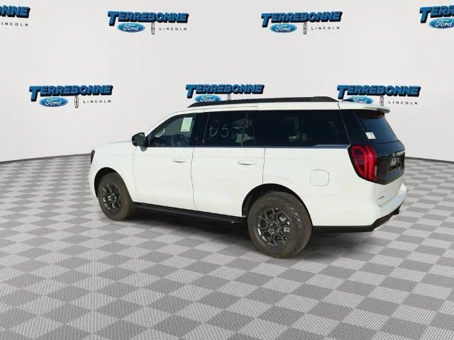 New 2026 Oxford White Ford Active image 28