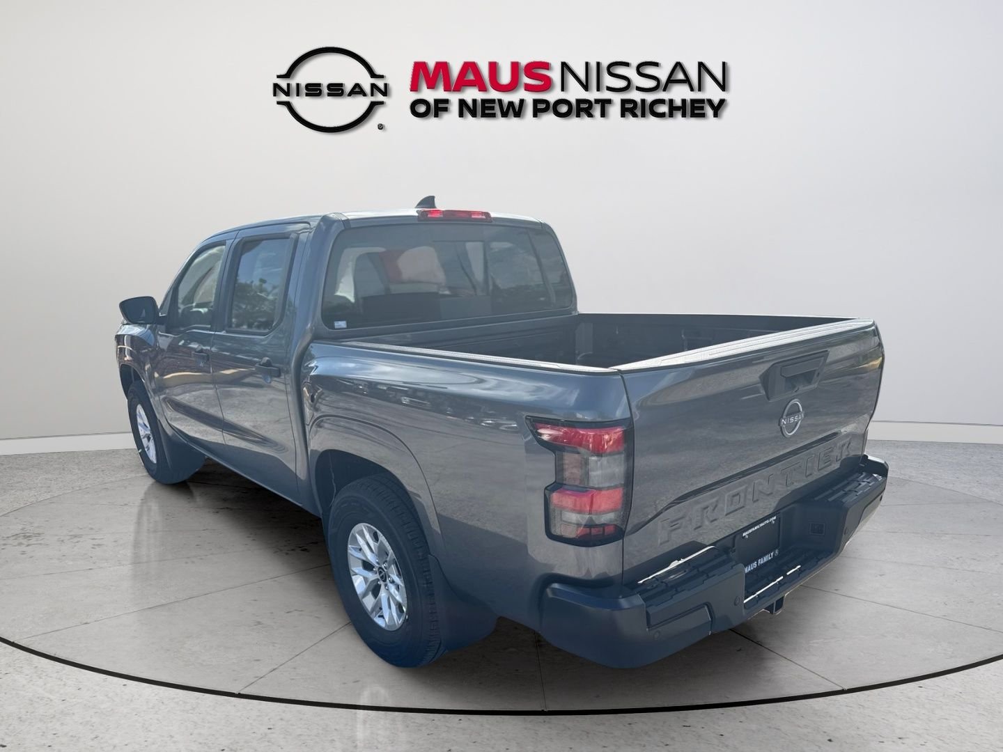 New 2026 Gray Nissan S image 9