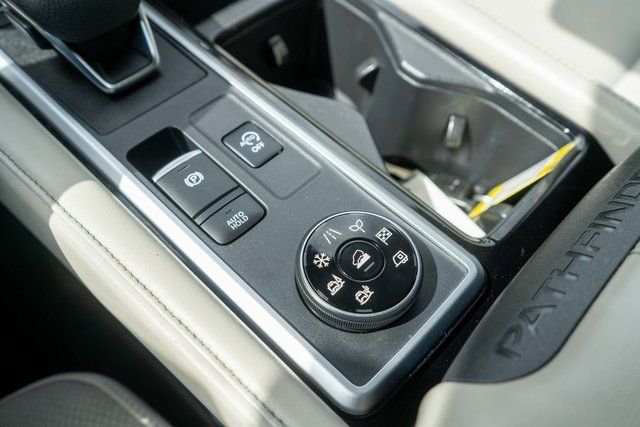 Used 2022 Black Nissan SV image 35