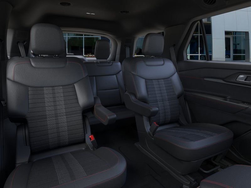 New 2026 Carbonized Gray Metallic Ford ST-Line image 41