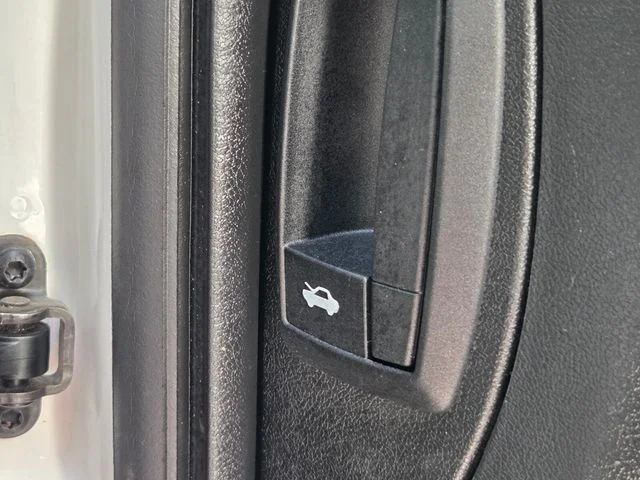 Used 2023 White Ram High Roof image 33