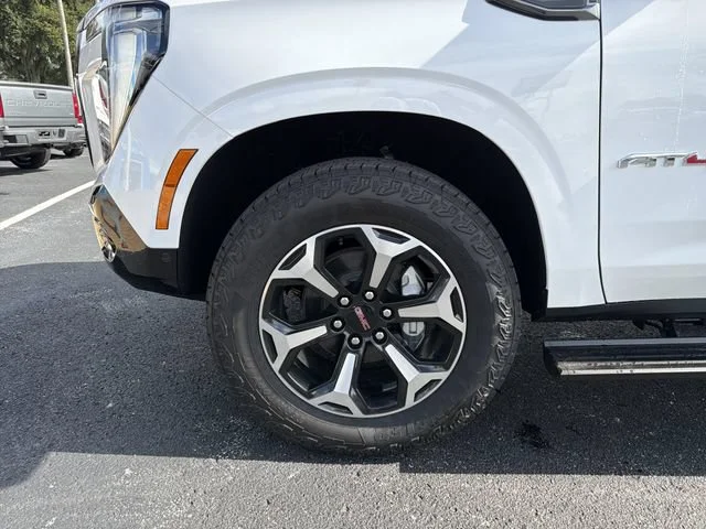 New 2026 Summit White GMC AT4 image 38