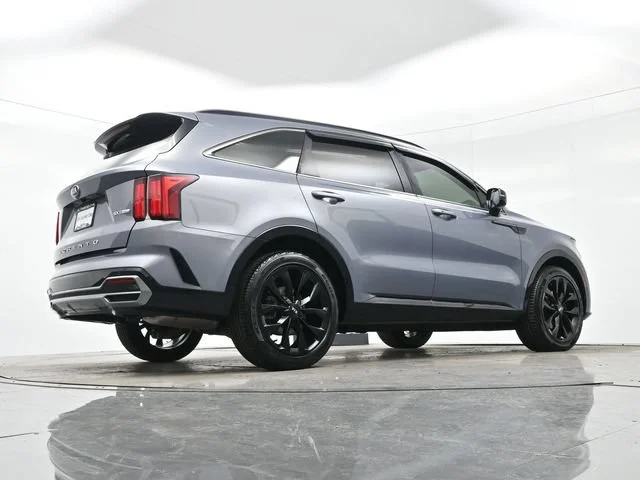 Used 2021 Everlasting Silver Kia SX image 33