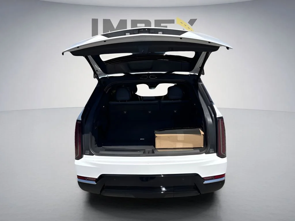 Used 2025 Summit White Cadillac Luxury 2 image 9