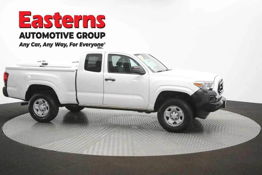 Used 2020 White Toyota SR image 46