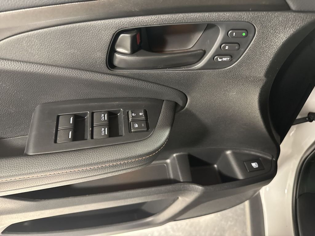 2025 Honda Ridgeline TrailSport - Photo 17