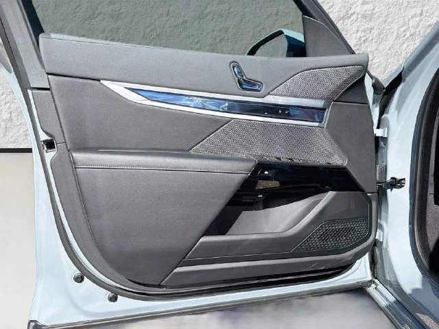 2024 BMW 7 Series 760i - Photo 22