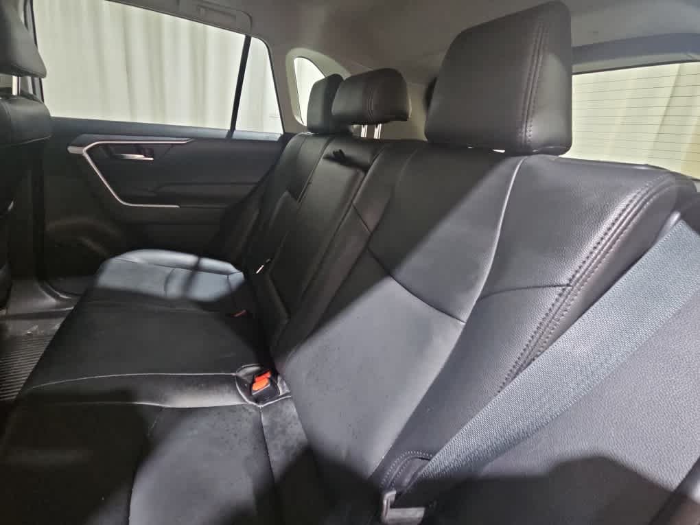 Used 2020 Magnetic Gray Metallic Toyota Hybrid XLE image 12