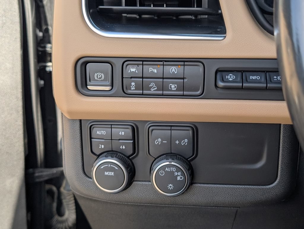 2023 Chevrolet Tahoe Premier - Photo 15