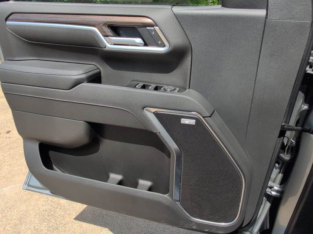 New 2026 Sterling Gray Metallic Chevrolet RST image 14