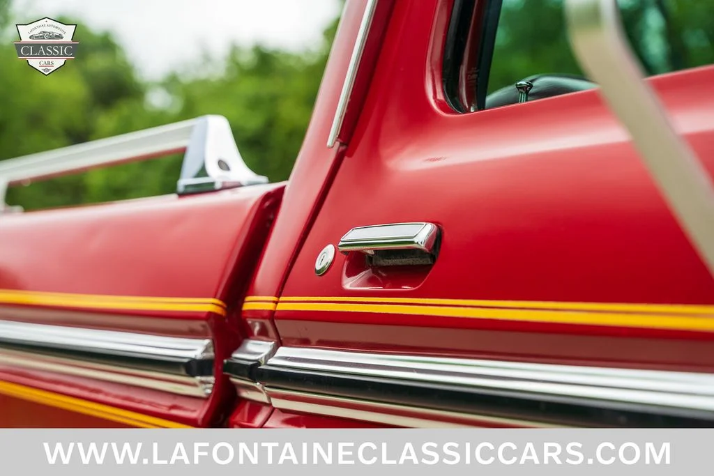 Used 1975 Red Ford  image 33