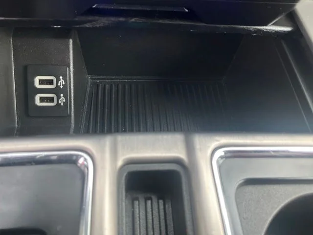 Used 2018 Black Ford Platinum image 22