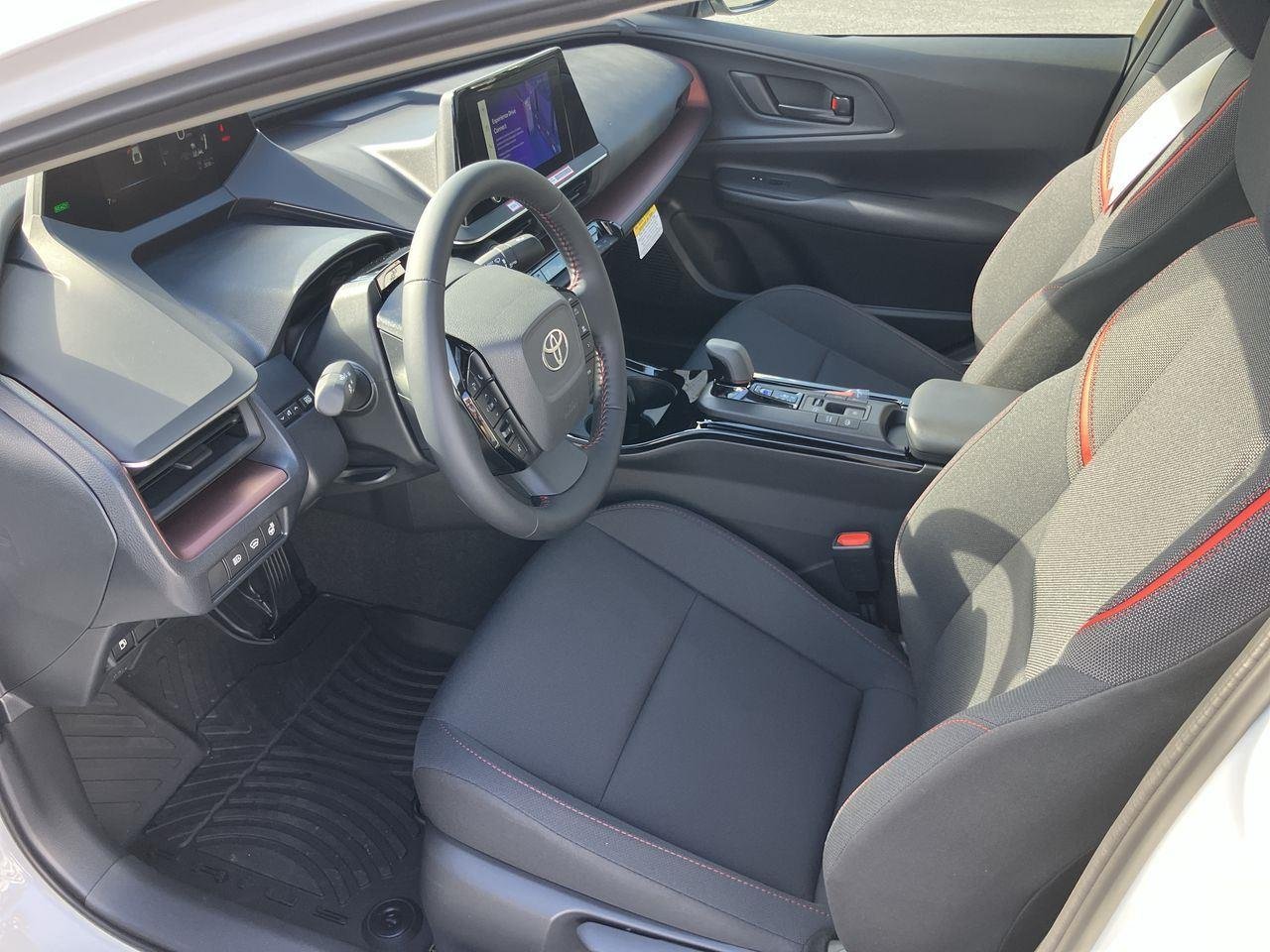Used 2026 Wind Chill Pearl Toyota SE image 9