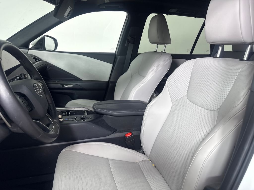 Used 2025 Beige Lexus 350 Premium image 17