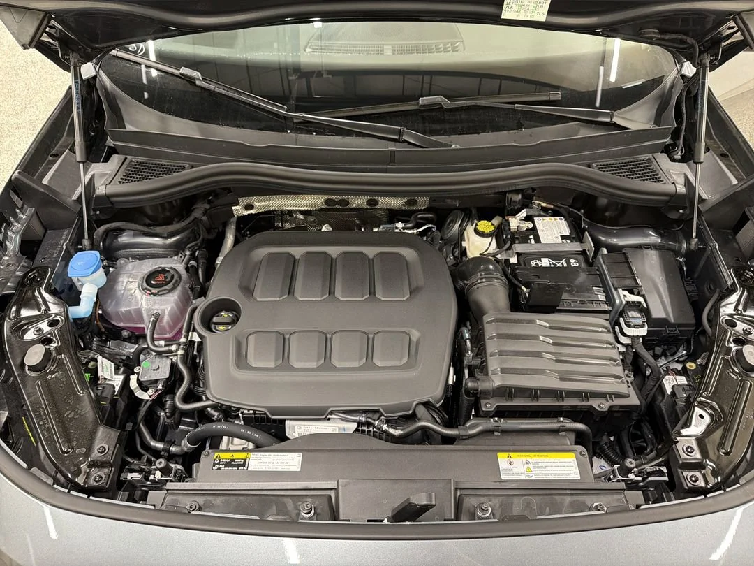New 2026 Platinum Gray Metallic Volkswagen SE image 11