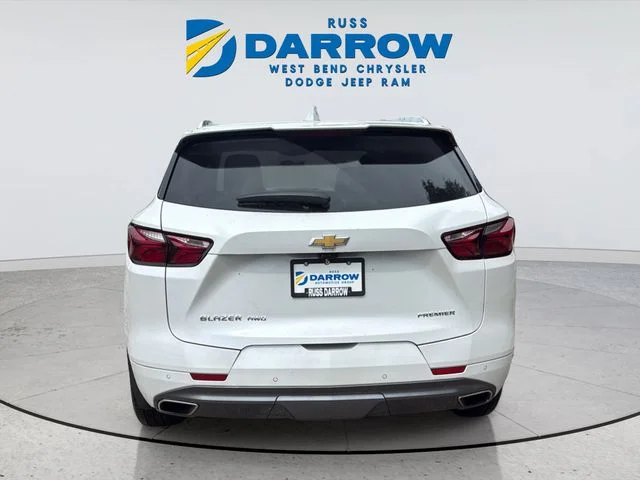 Used 2020 Beige Chevrolet Premier image 4