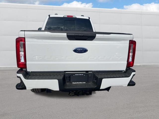 New 2026 Oxford White Ford F-350® XL image 3