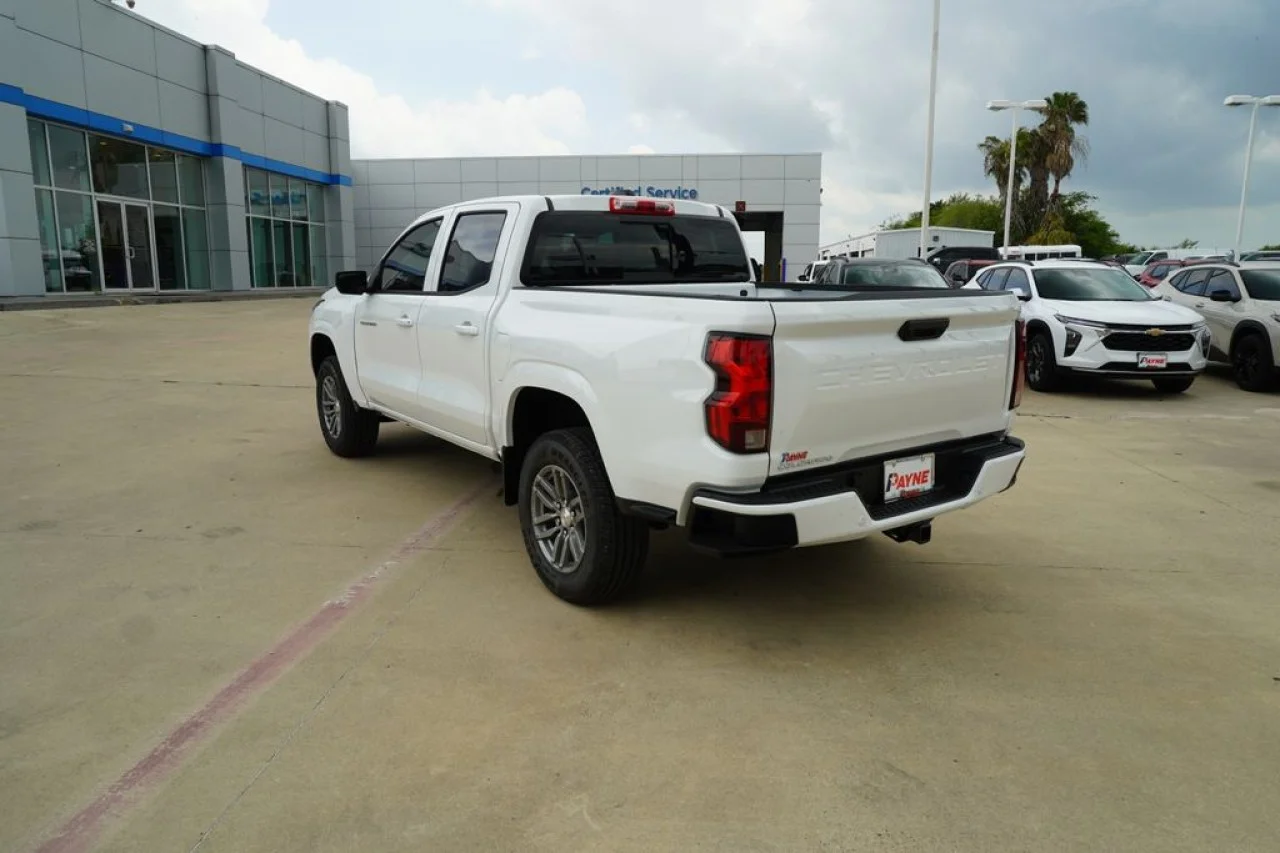 2026 Chevrolet Colorado LT - Photo 13