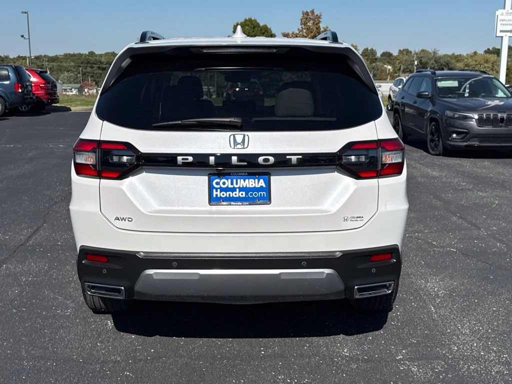 Used 2026  Honda EX-L image 9