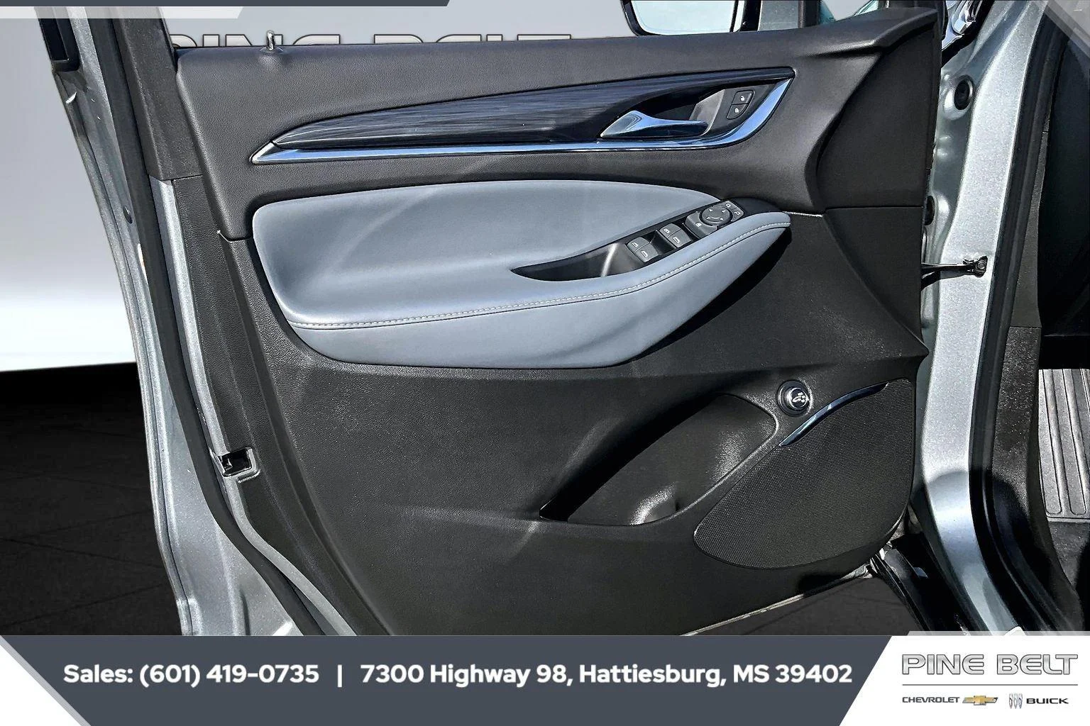 Used 2023 Moonstone Gray Metallic Buick Essence image 17