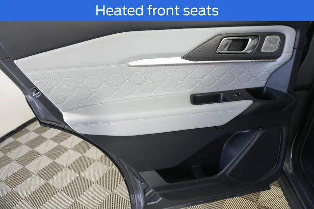 New 2026 Carbonized Gray Metallic Ford Platinum™ image 28