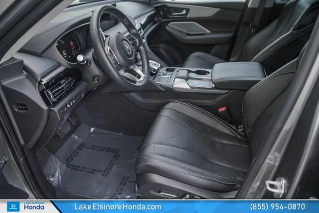 Used 2024 Liquid Carbon Metallic Acura Technology image 15