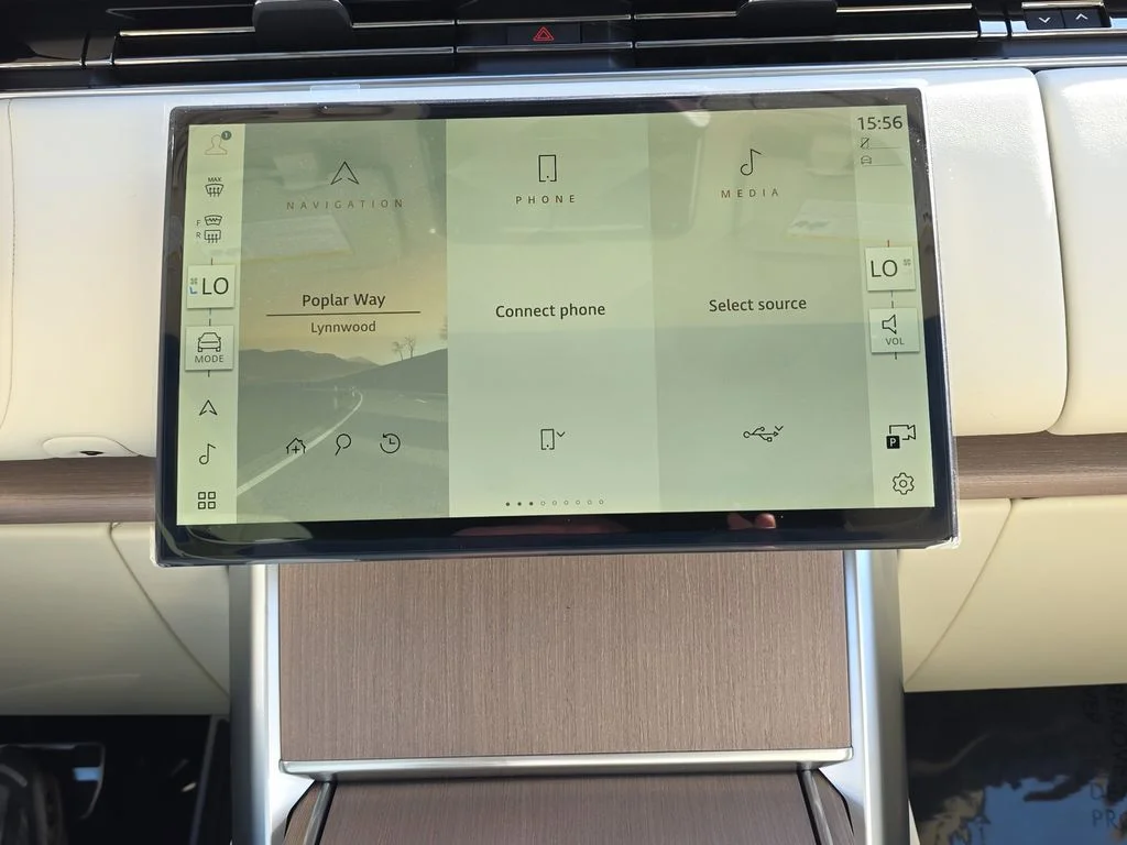 New 2026 Varesine Blue LAND ROVER SE image 20