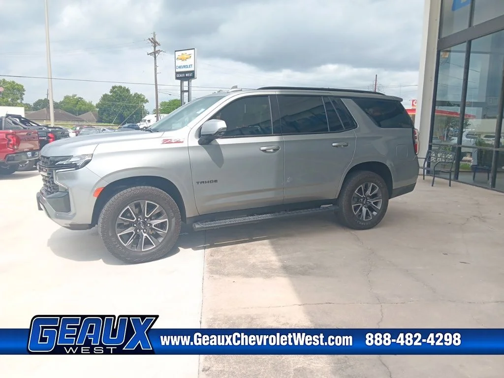 Used 2024 Gray Chevrolet Z71 image 4