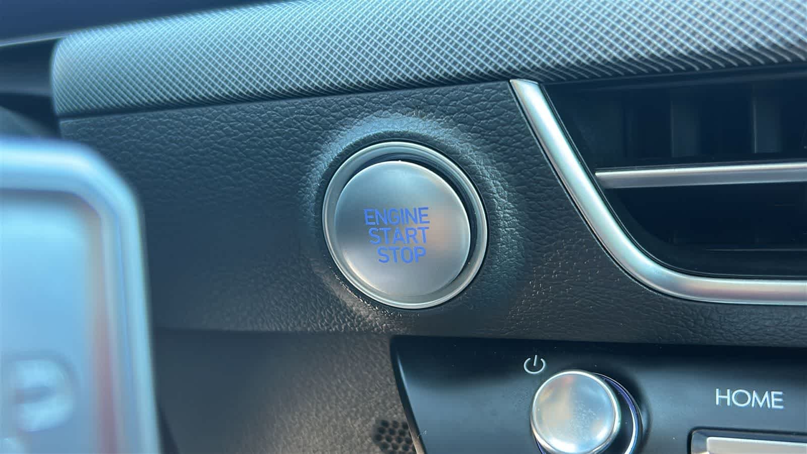 Certified Used 2025 Carbon Blue Hyundai SEL image 17